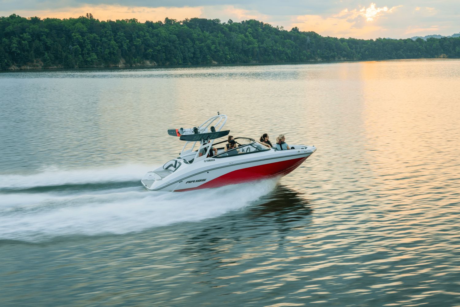 2026 Yamaha Boats AR195 - 13