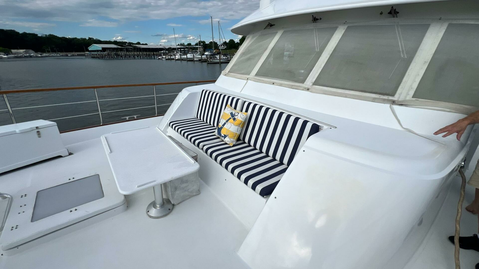1987 Hatteras Motoryacht - Image 46