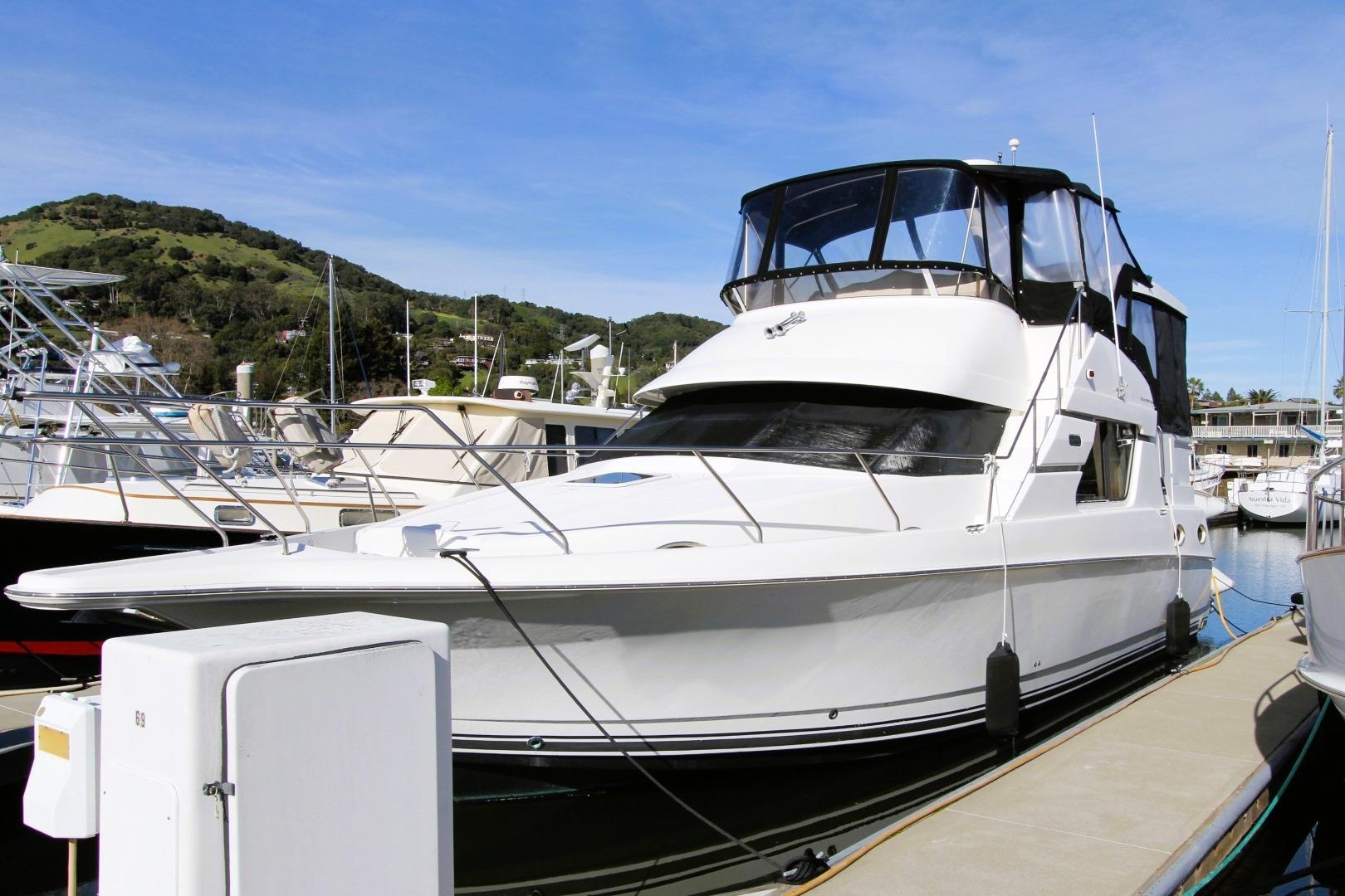 1998 Silverton 372 Motor Yacht