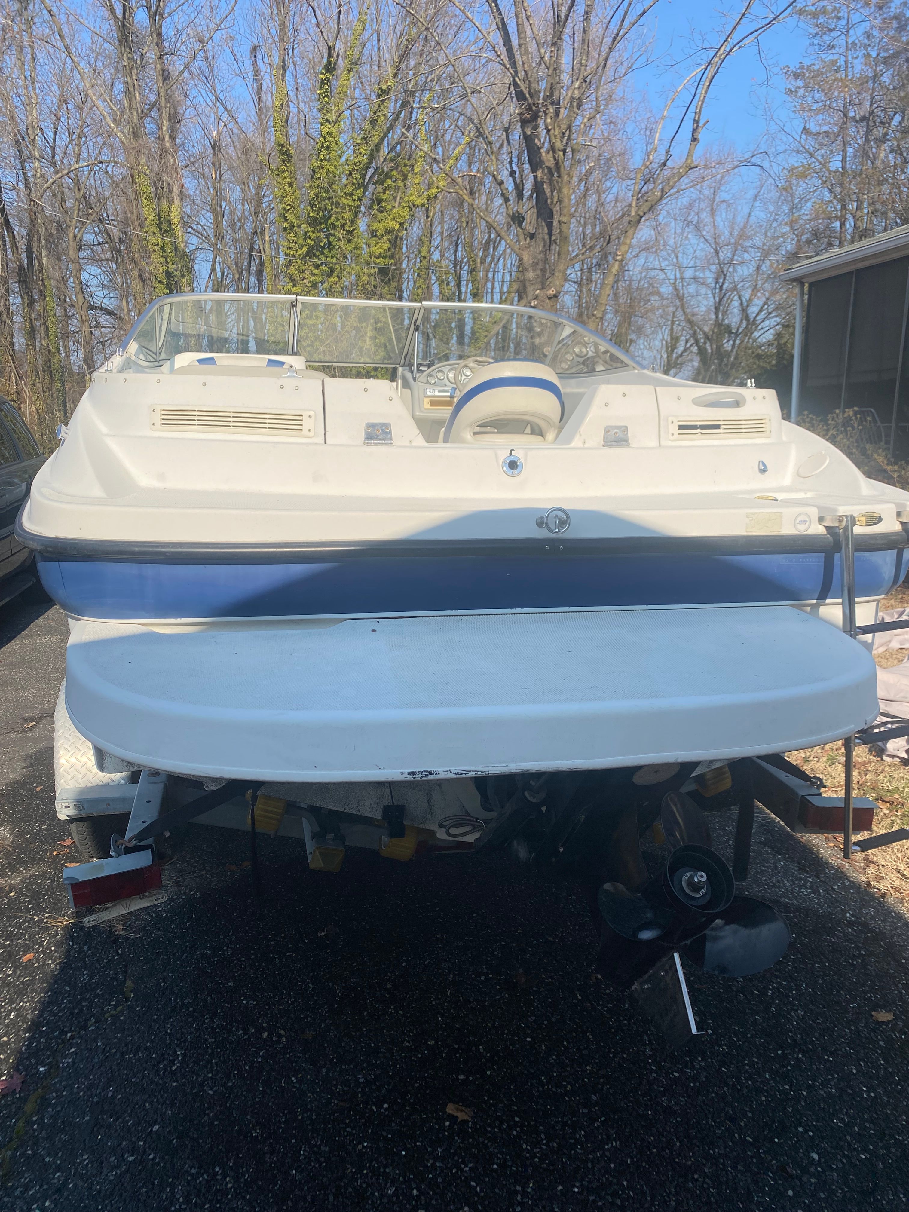 2005 Bayliner 219 - 4