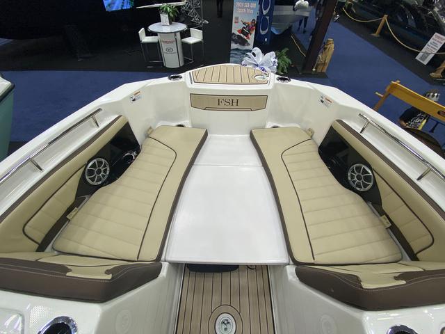2024 Yamaha Boats 255 FSH Sport H - 25