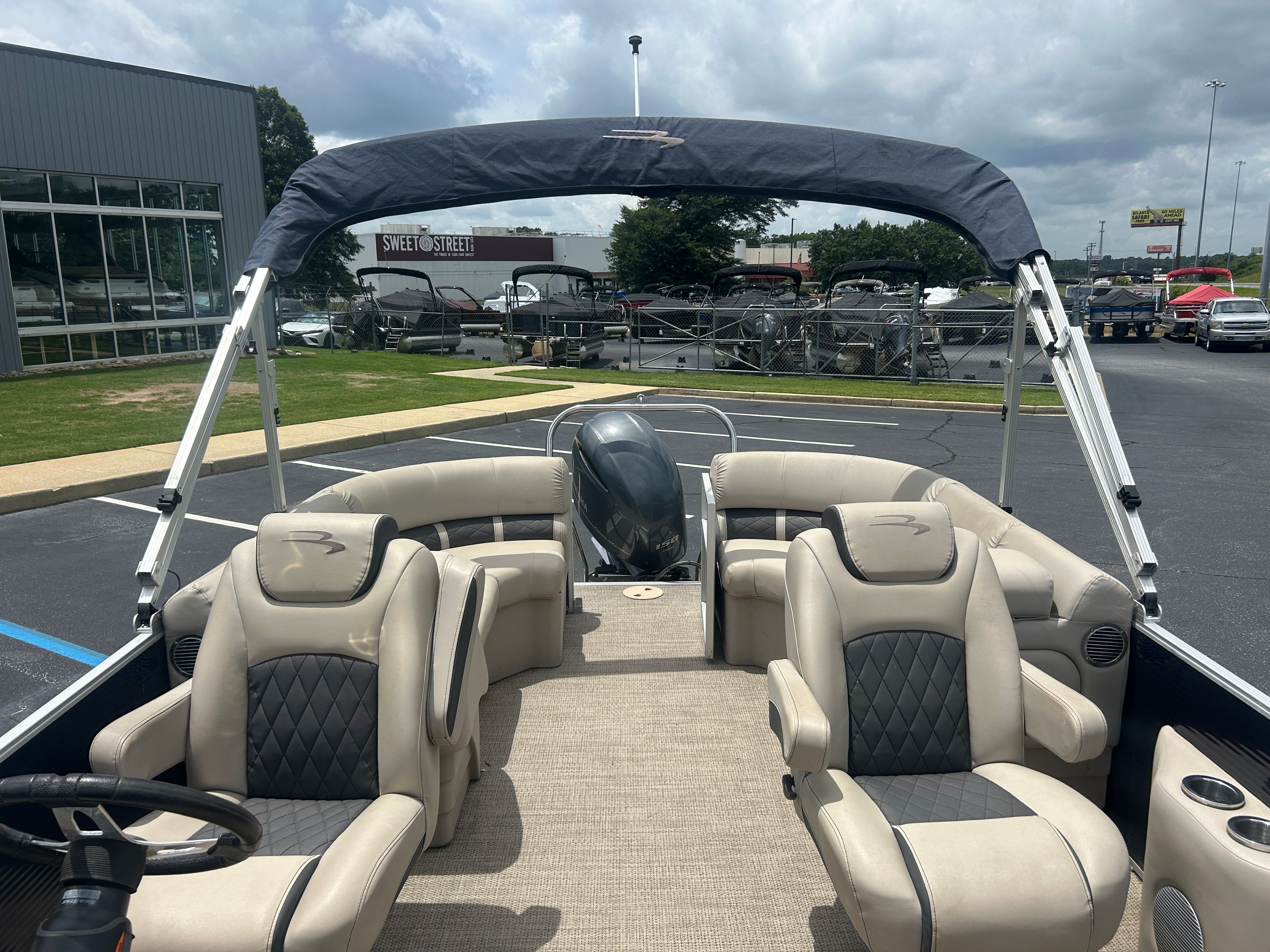 2019 Bennington SX22 Stern Radius - 18