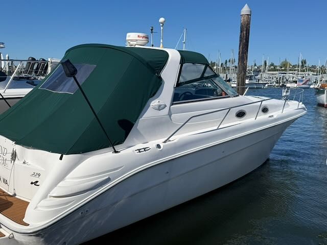 1996 Sea Ray Sundancer 330 - 24