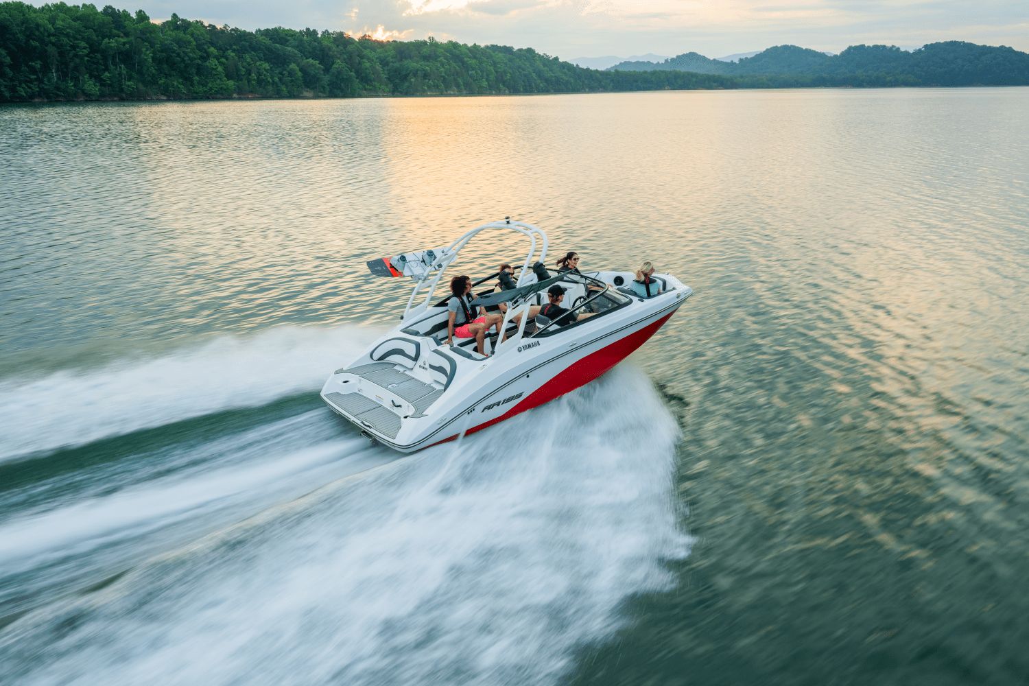 2026 Yamaha Boats AR195 - 12