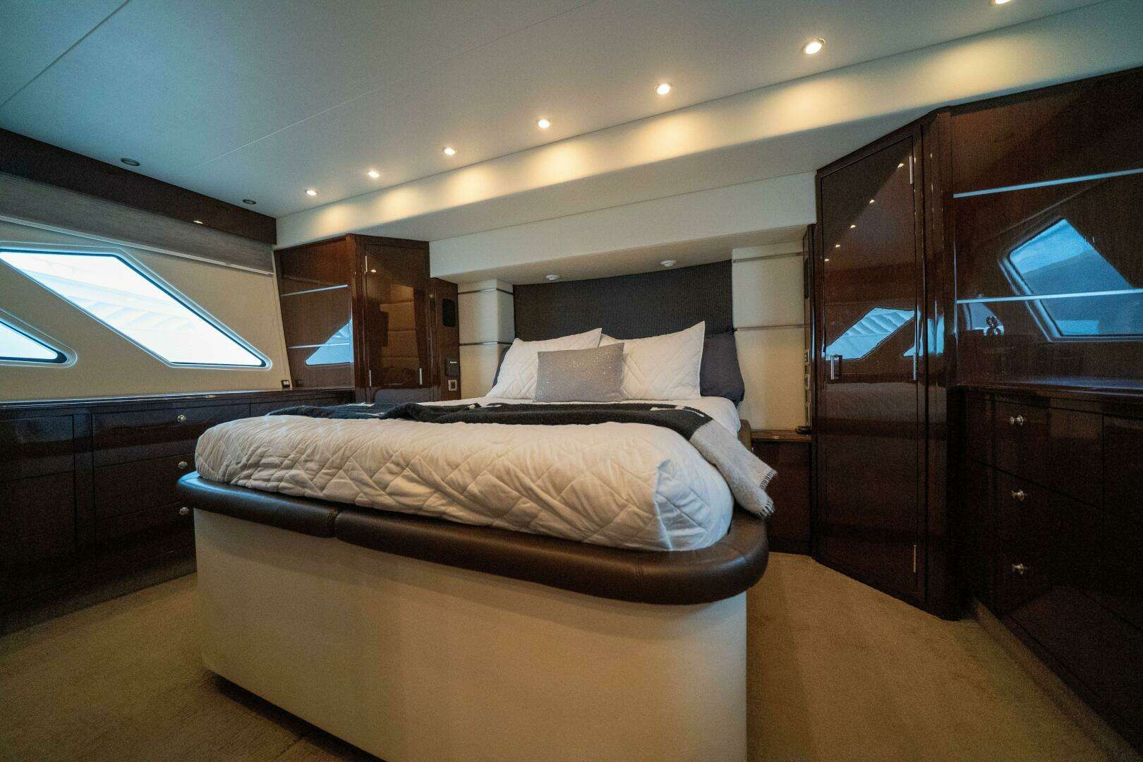 2007 Marquis 55 LS - Image 25