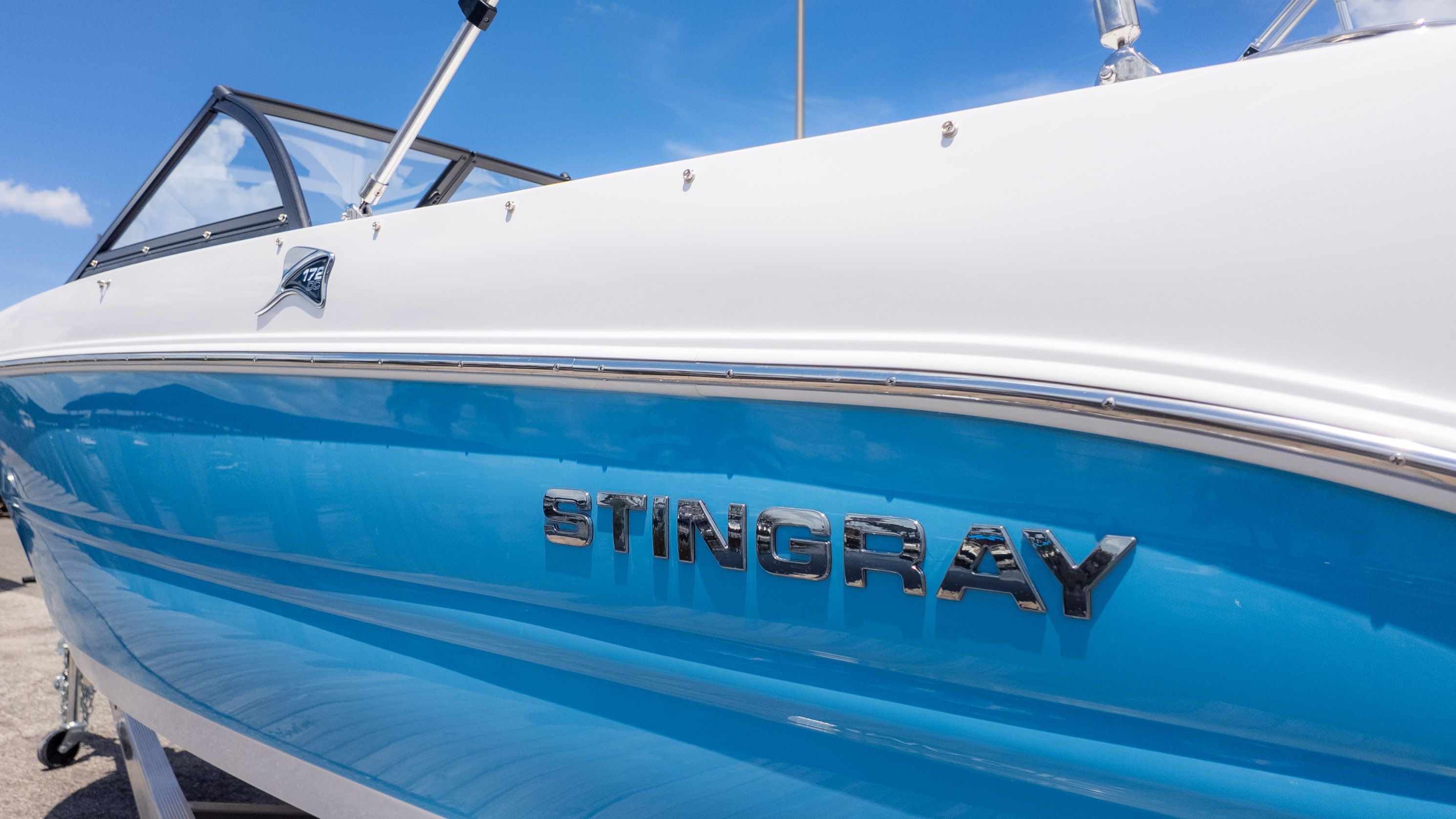 2026 Stingray 172 DC - 4