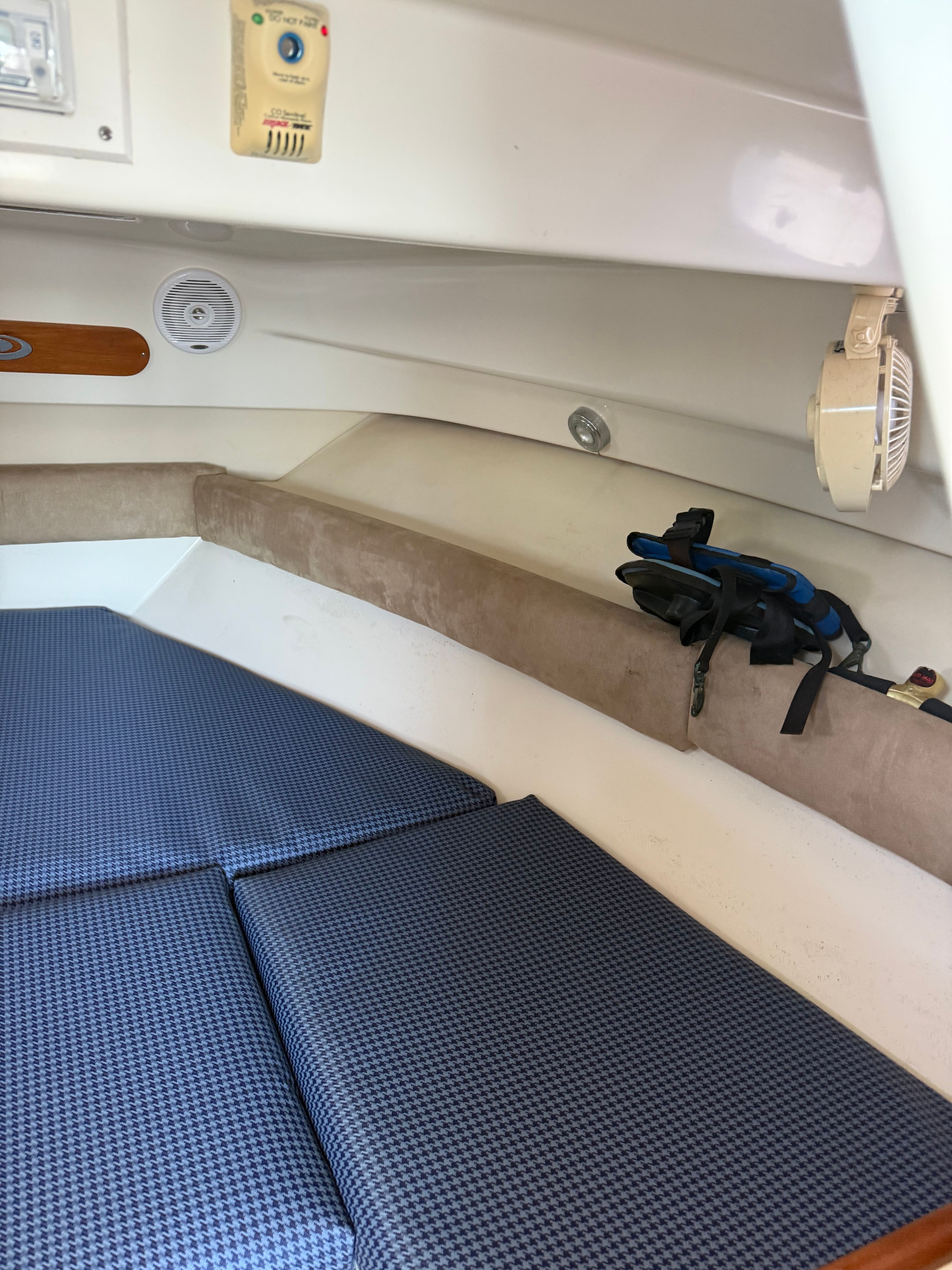 2005 Pursuit 2570 Offshore - 49