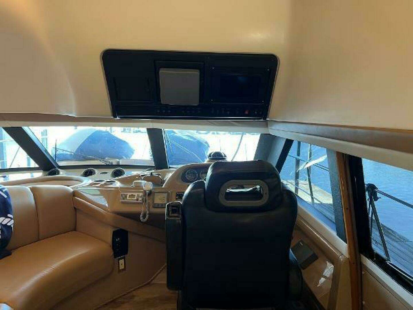 2001 Carver 450 Voyager Pilothouse - Image 76