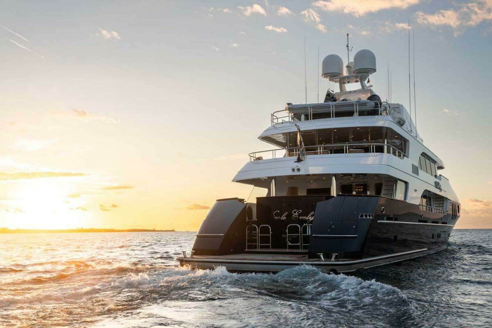 2005 Trinity Yachts Tri-Deck - Image 70