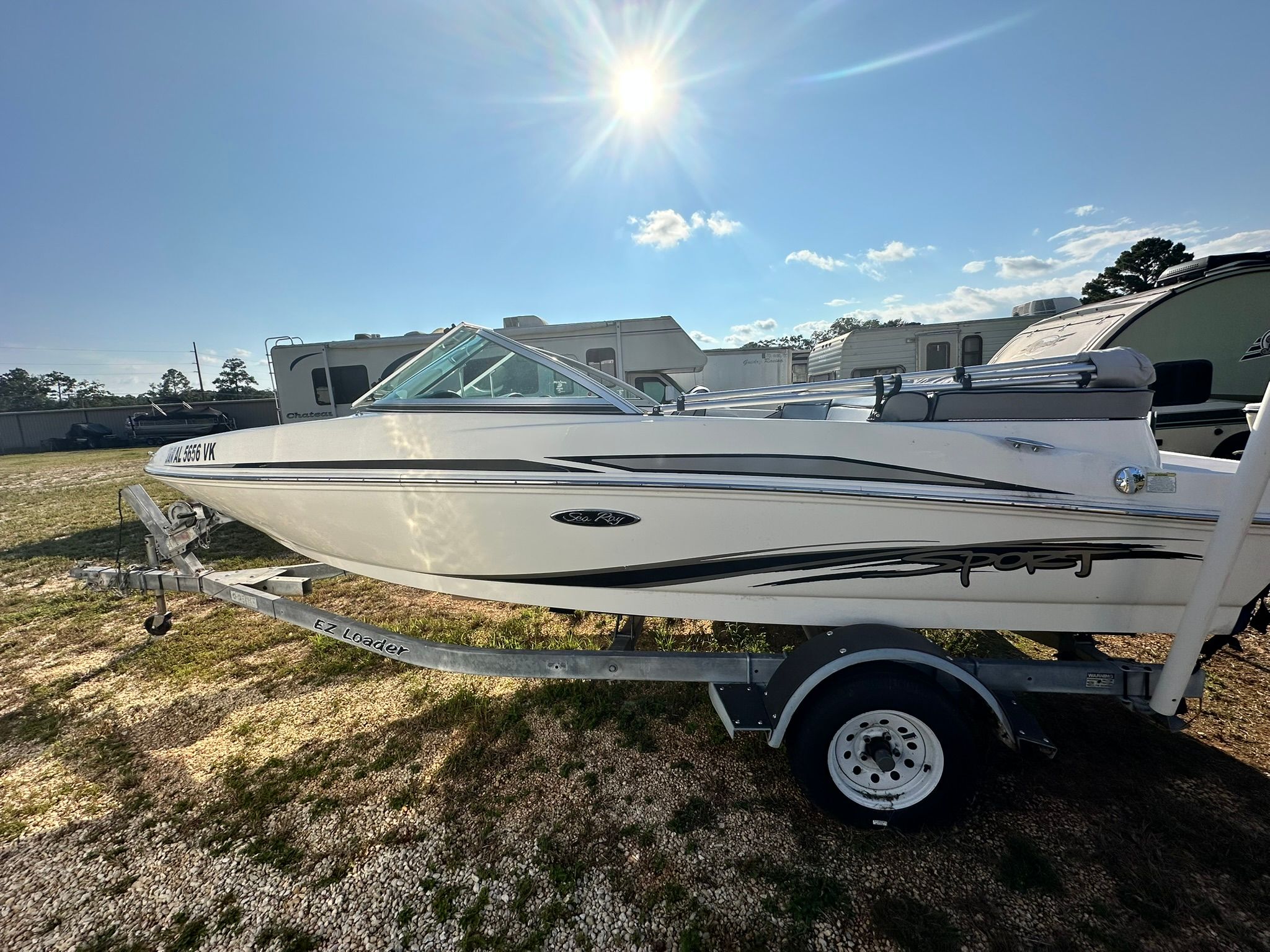 2011 Sea Ray 175 Sport