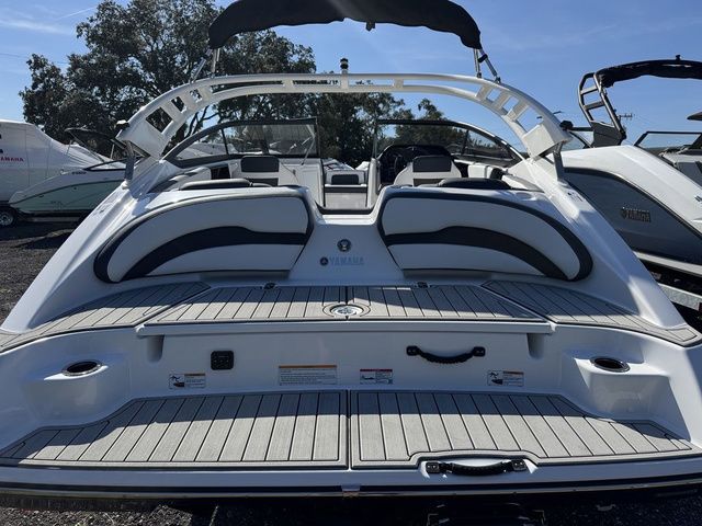 2026 Yamaha Boats 195S - 3