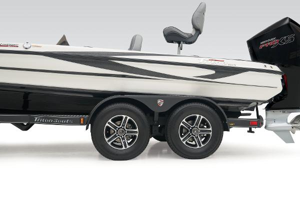 2026 Triton 19 TrX Patriot - 42
