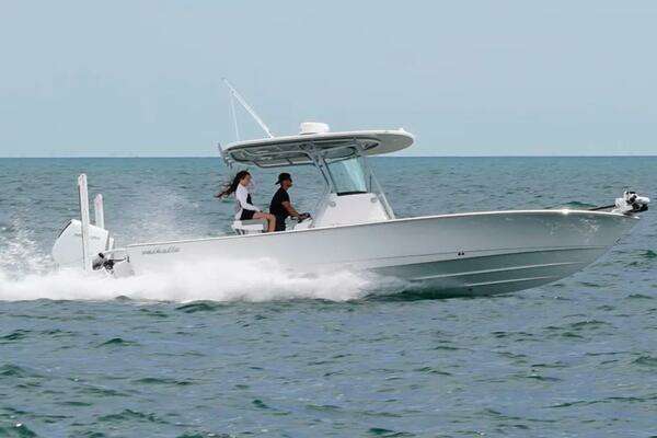 2025 Valhalla Boatworks 28 Bay Boat