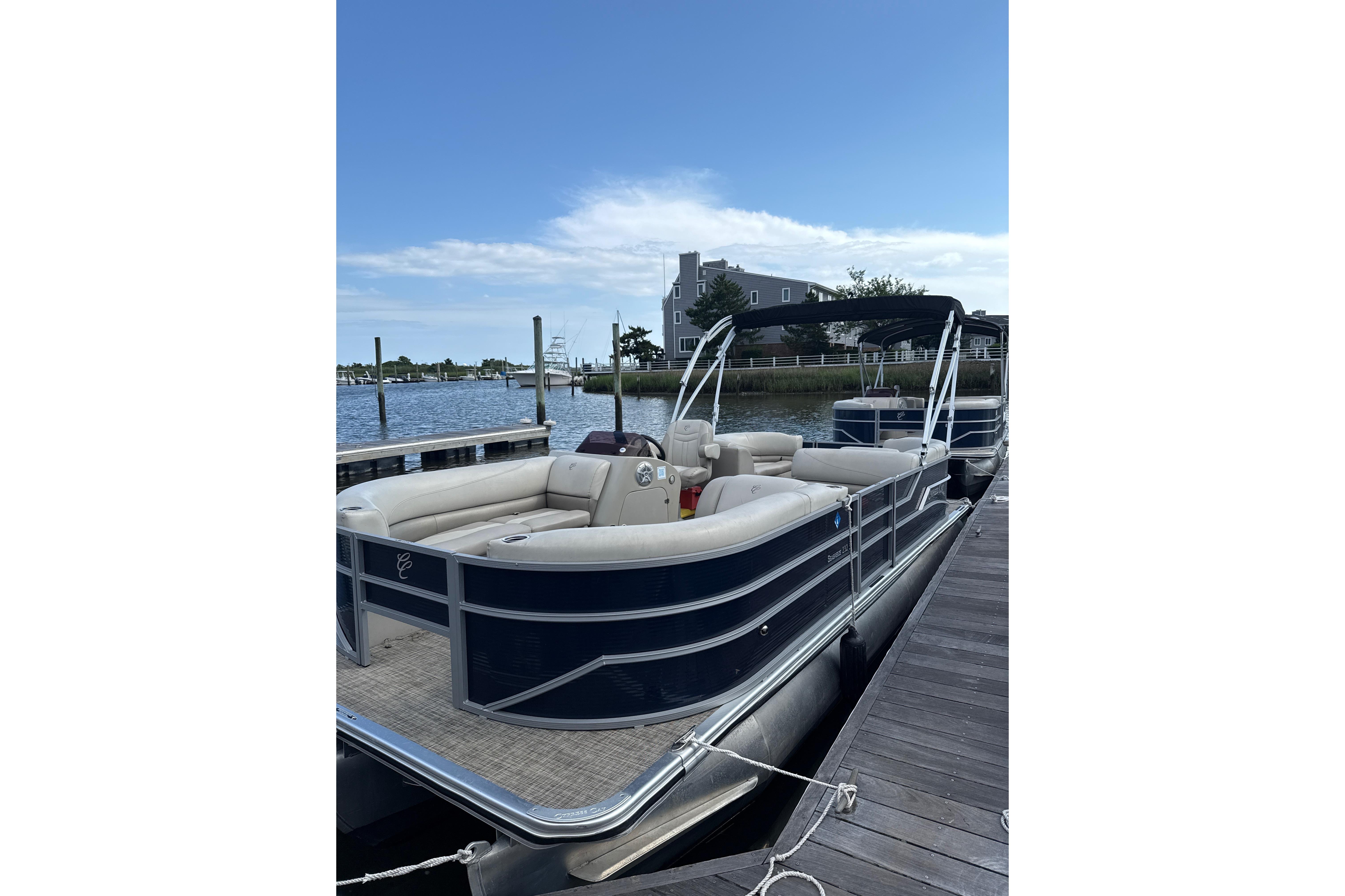2023 Cypress Cay Seabreeze 232