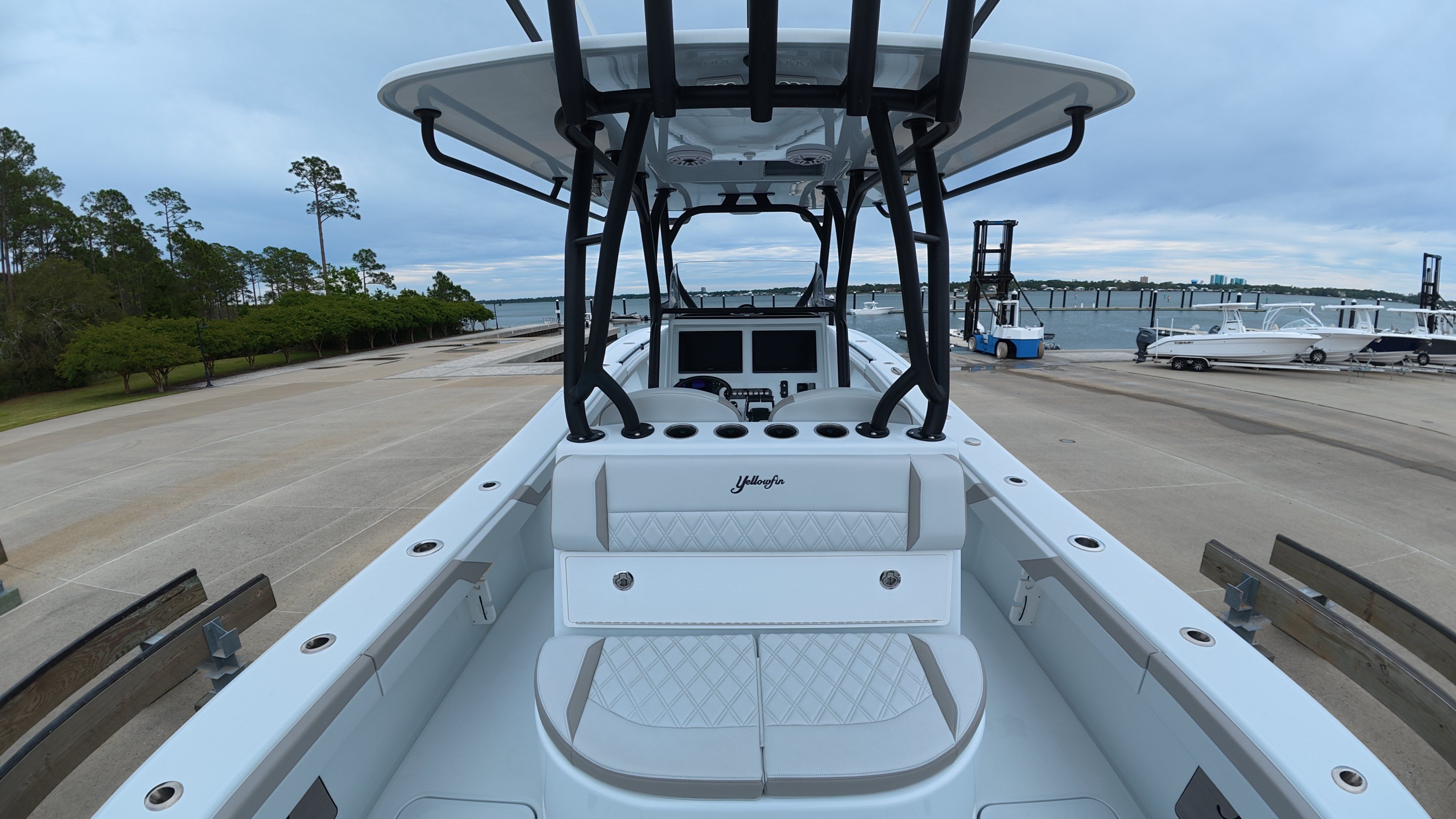 2024 Yellowfin 36 Offshore - 10