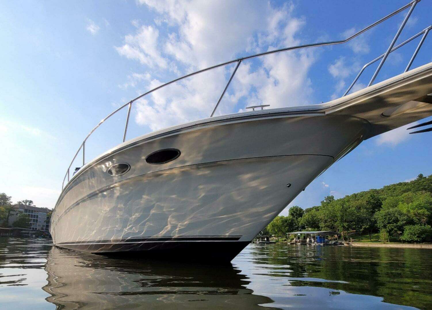 1994 Sea Ray 330 Express Cruiser - Image 2