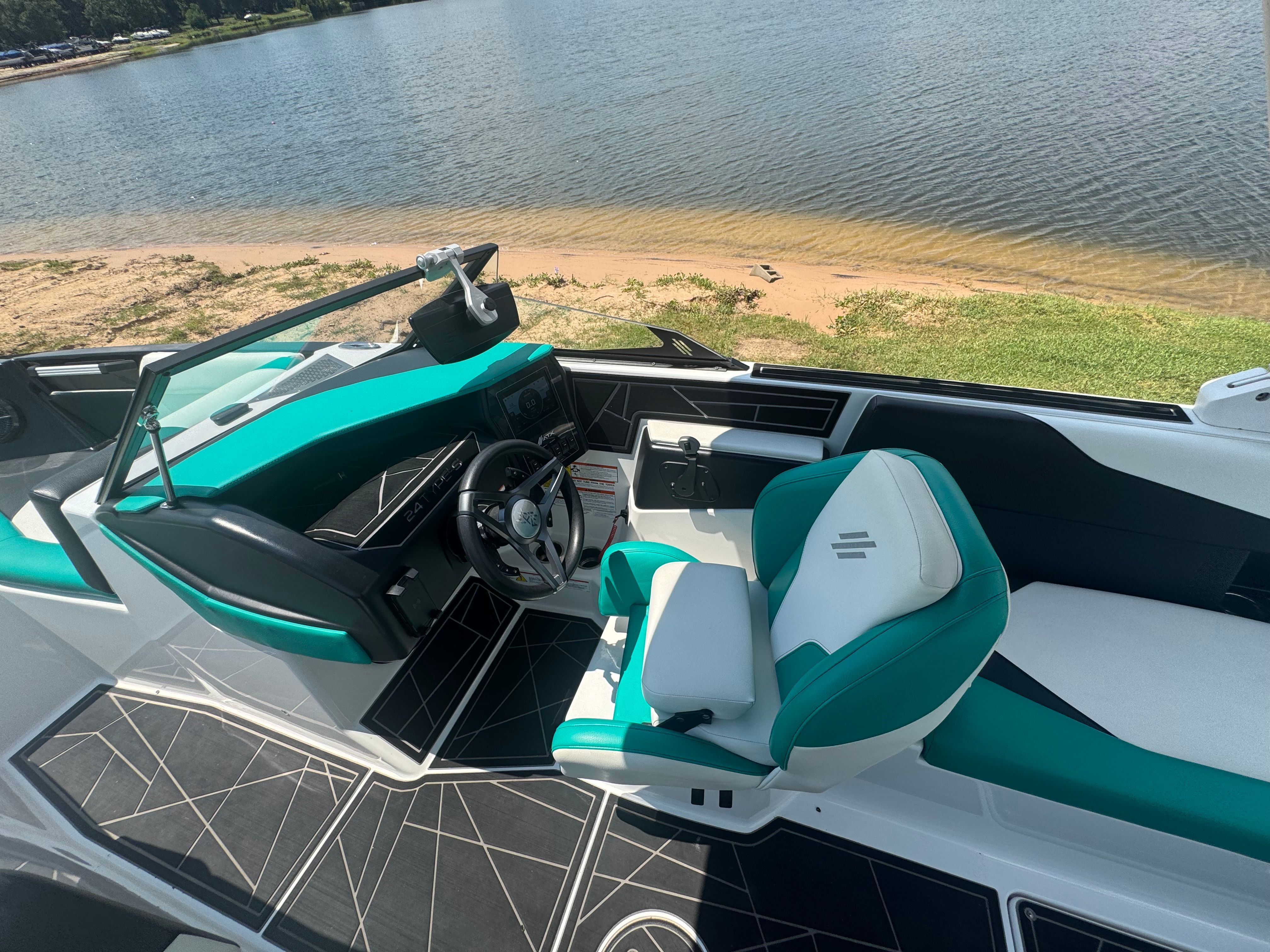 2022 ATX 24 TYPE-S - Image 14