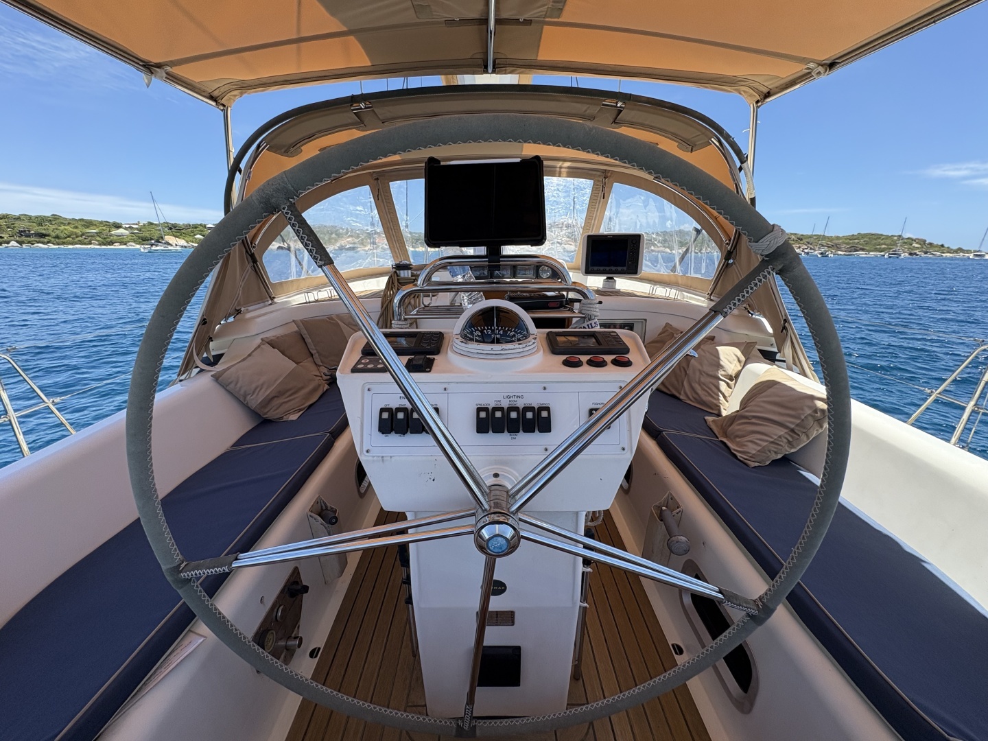 2005 Oyster 56 - Image 5
