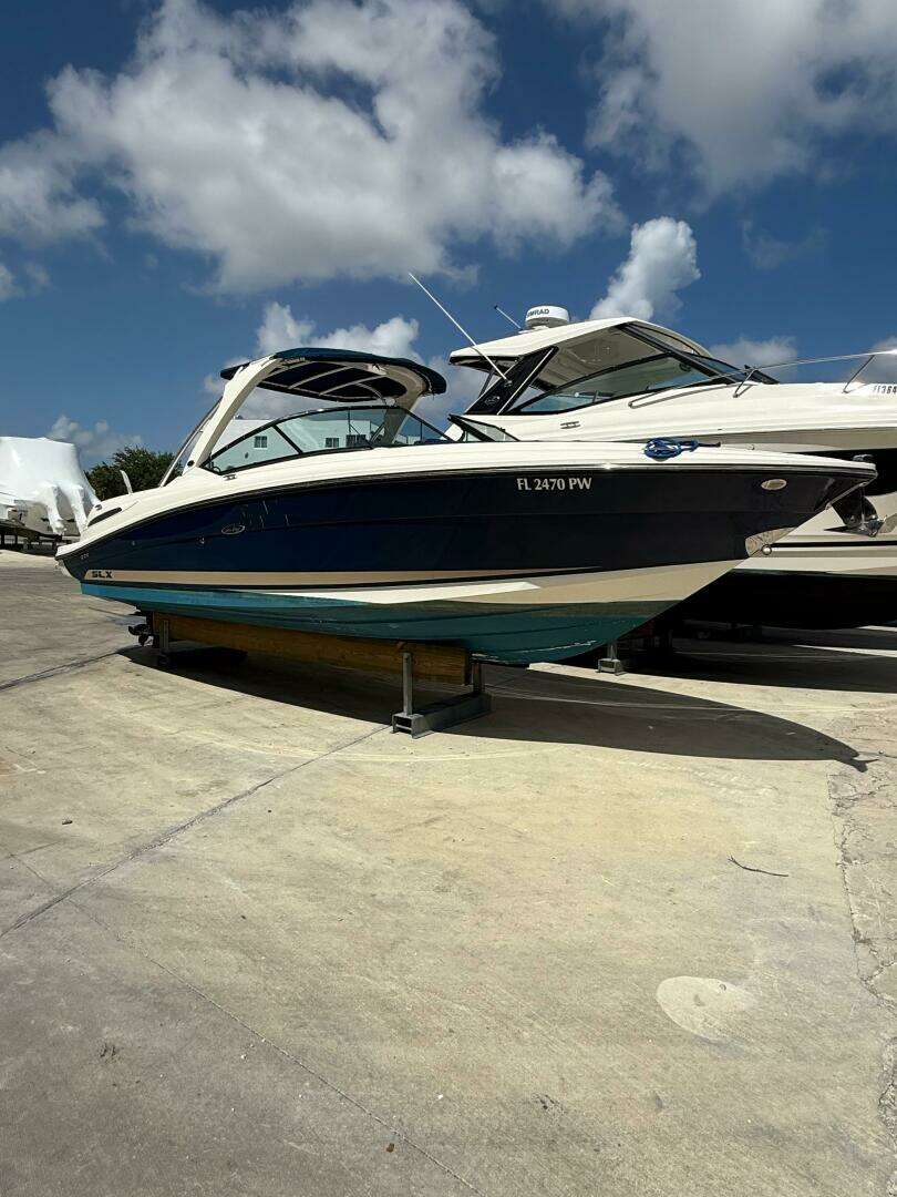 2014 Sea Ray 270 SLX - Image 8