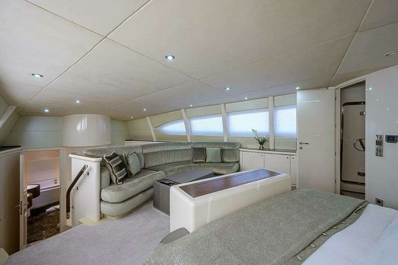 2005 DMB Danube Motor Yacht - Image 39