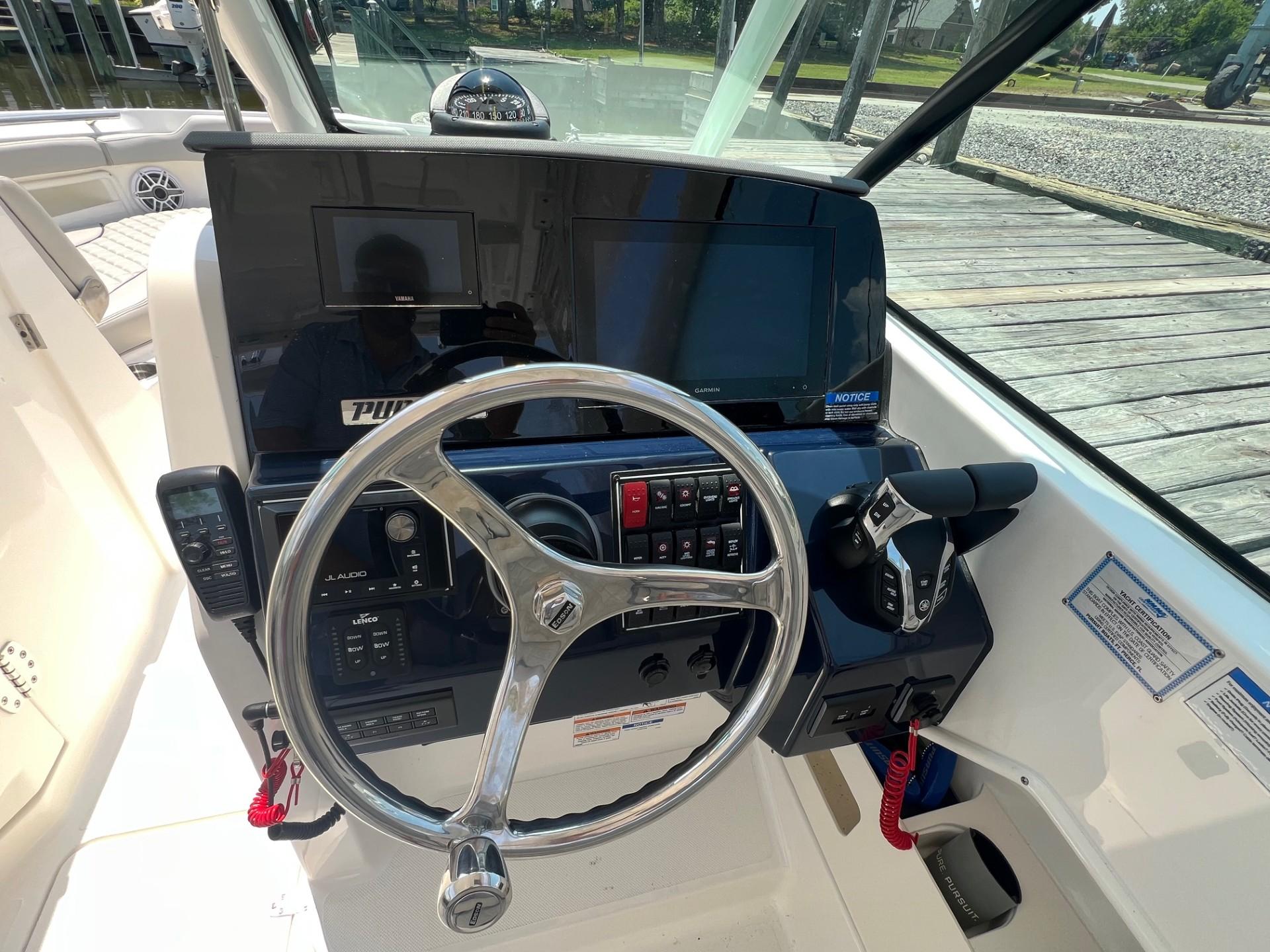 Pursuit DC 266