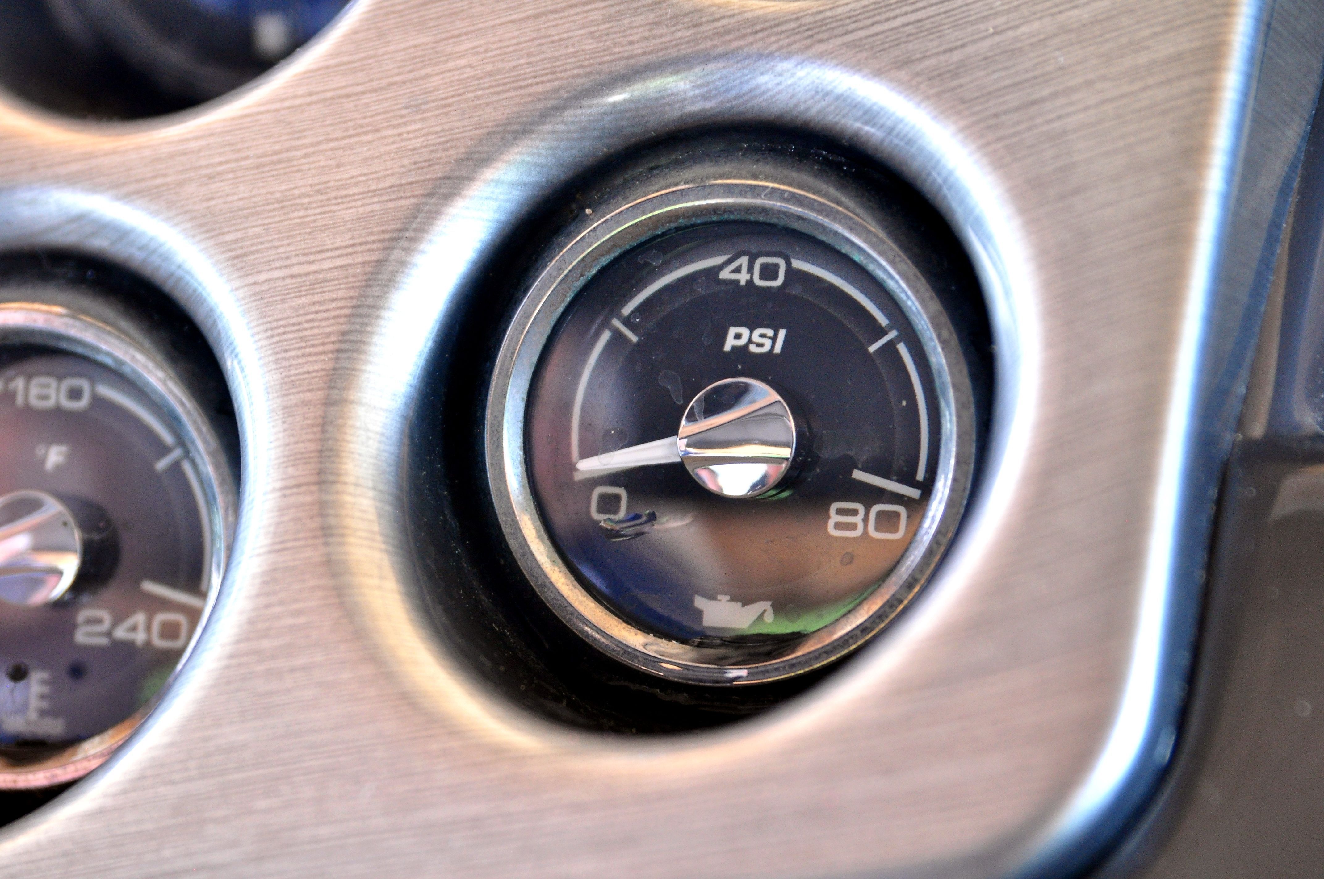 2014 Monterey 328SS Super Sport - 79
