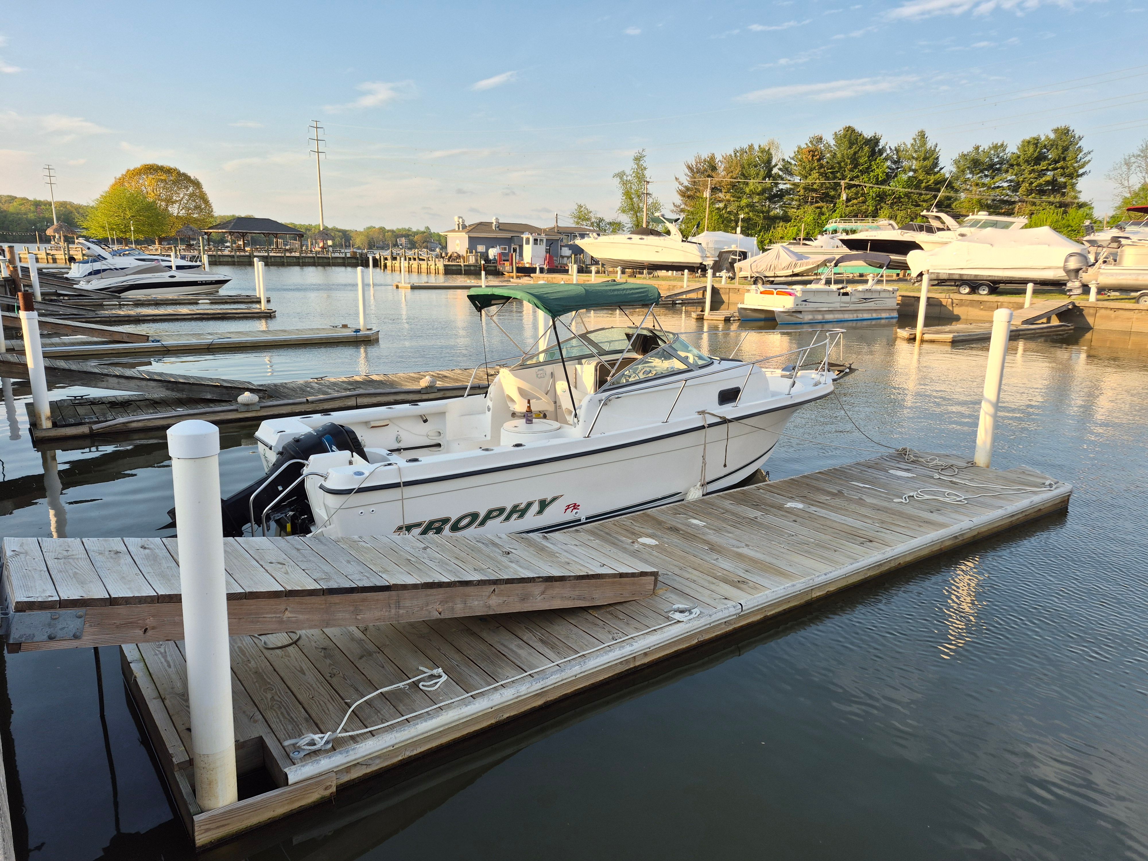 2003 Trophy 2302 Pro