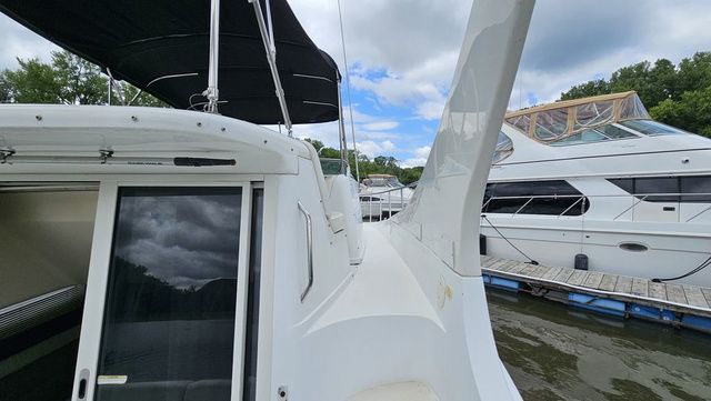 1999 Carver 350 Mariner - 8
