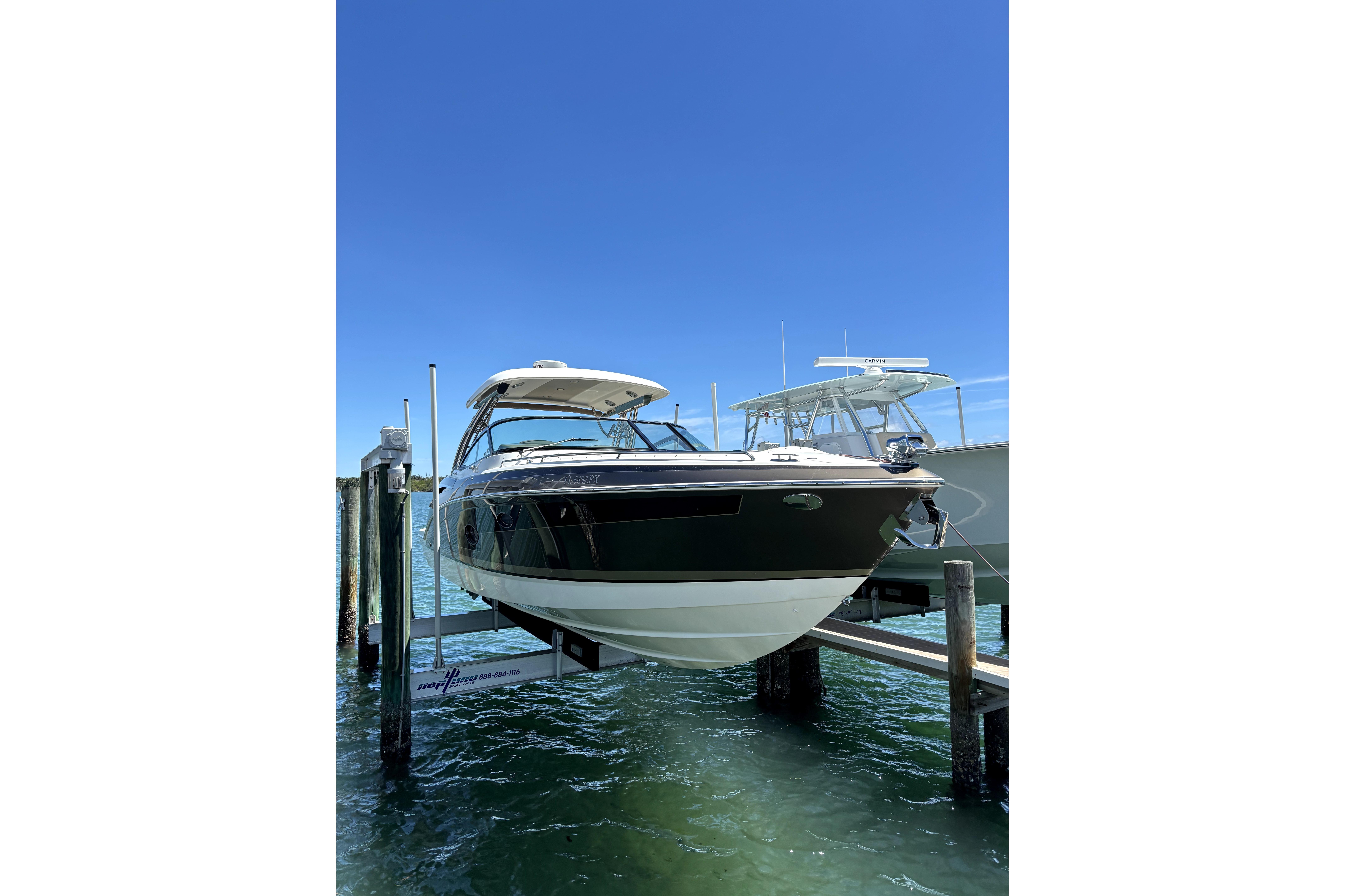 2015 Formula 350 Crossover Bowrider