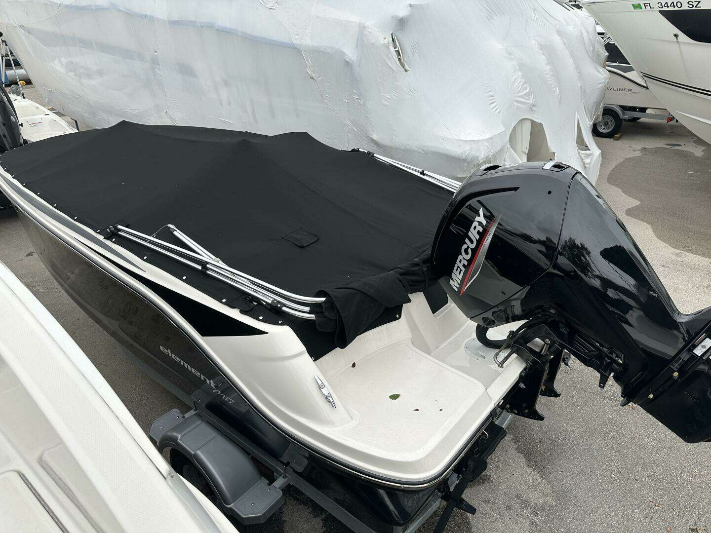 2023 Bayliner M17 - Image 22