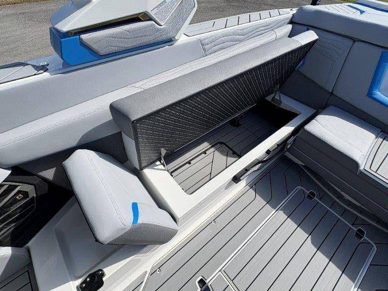 2026 Nautique G25 - 37