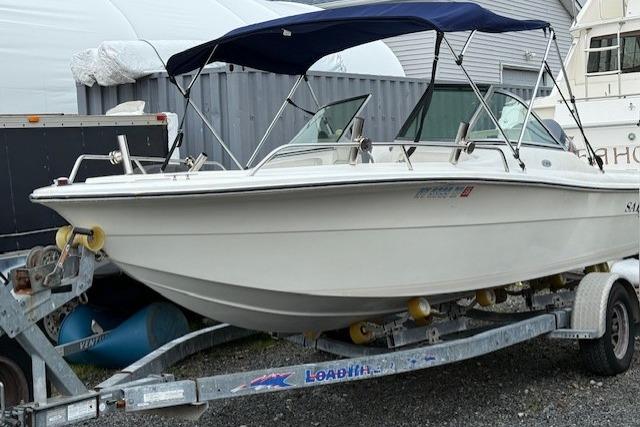 2001 Sailfish 198 DC
