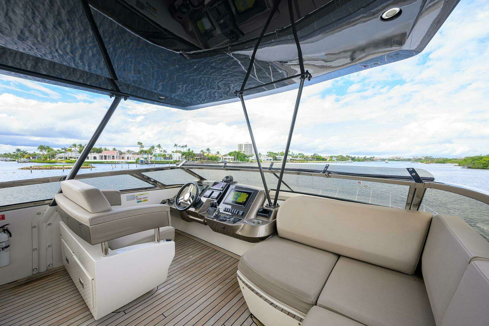 2016 Marquis 660 Sport Yacht - Image 30