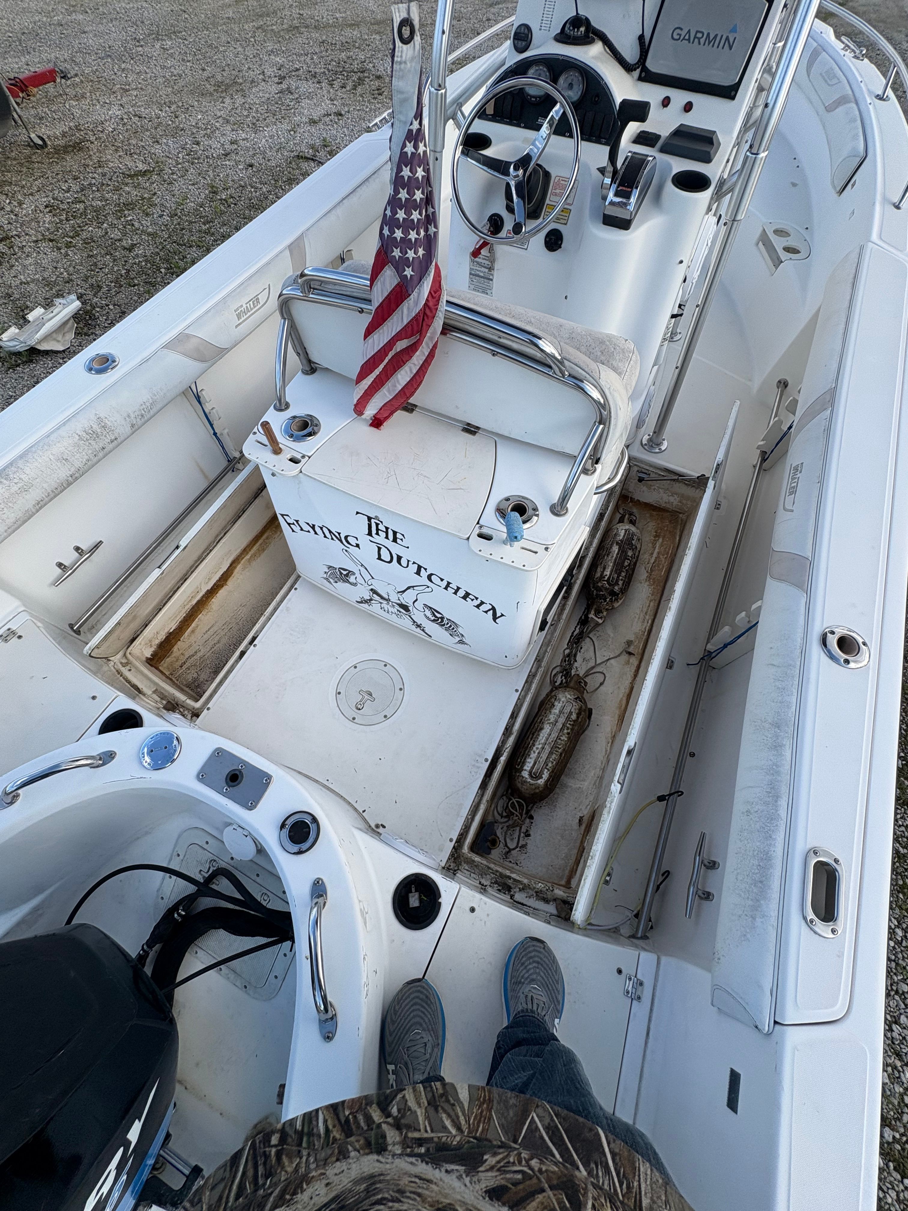 2003 Boston Whaler 210 Outrage - 7