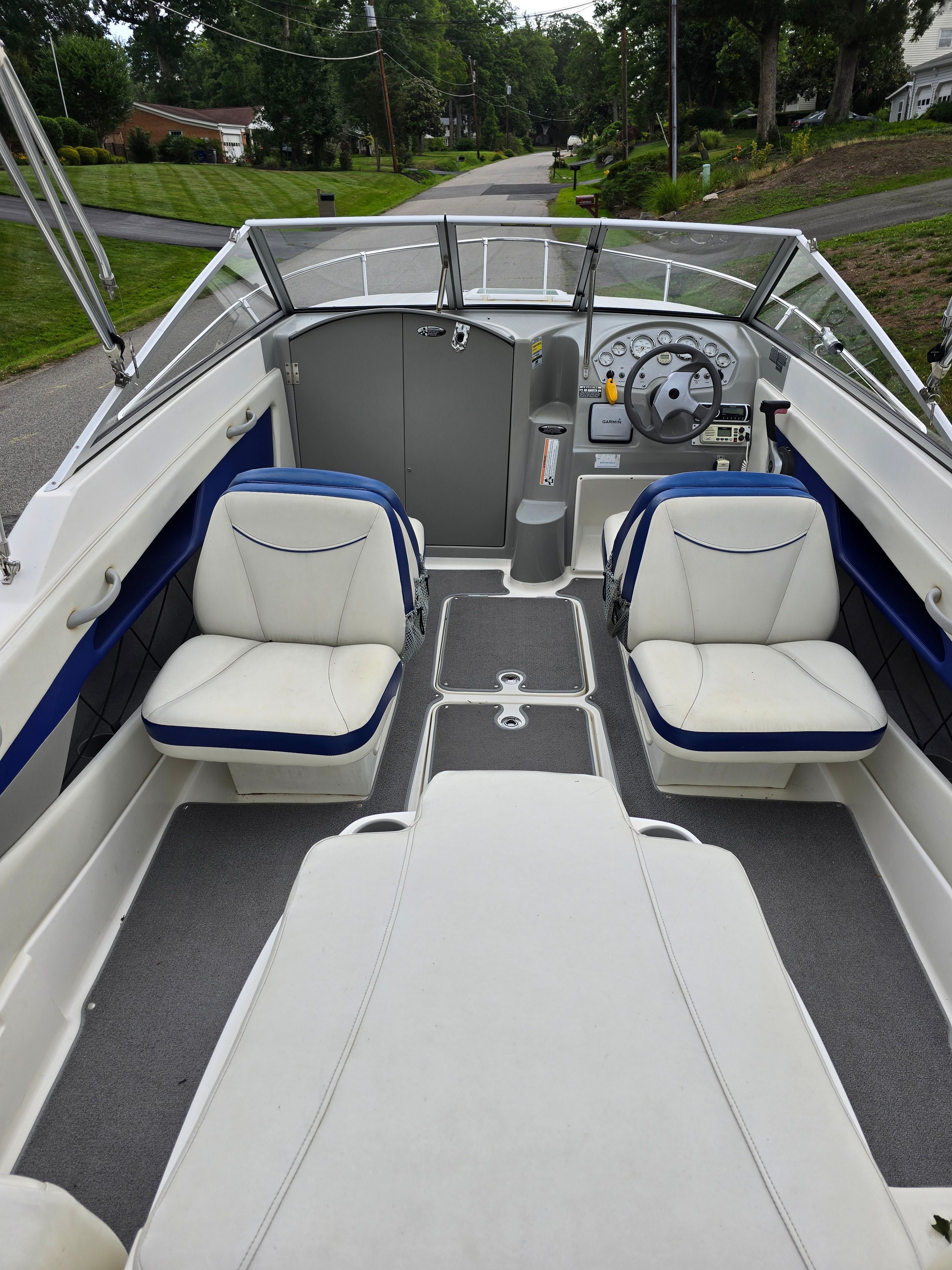 2007 Bayliner Discovery 192 - 10