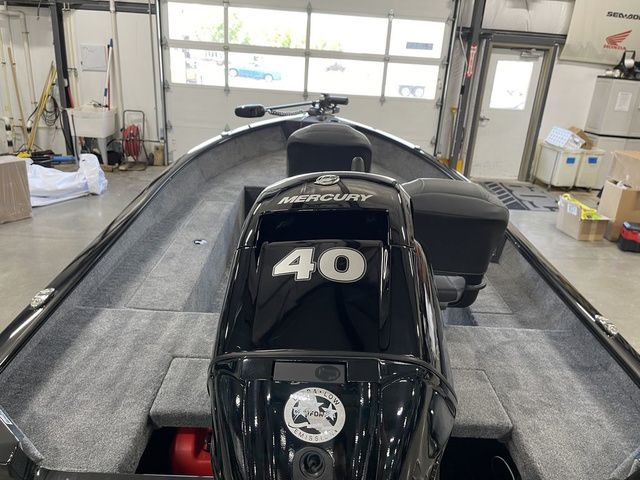 2026 Tracker Super Guide V 16 T - 7