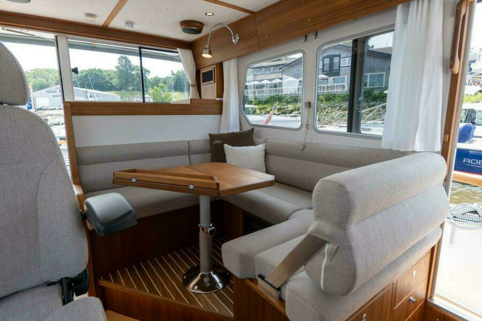 2027 Targa 32 - Image 44