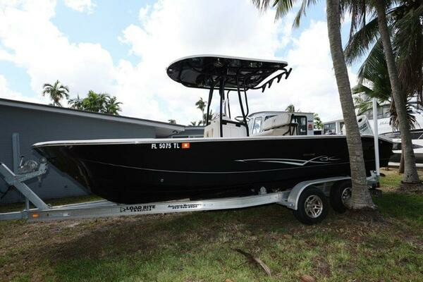 2019 Carolina Skiff 24 Ultra Elite