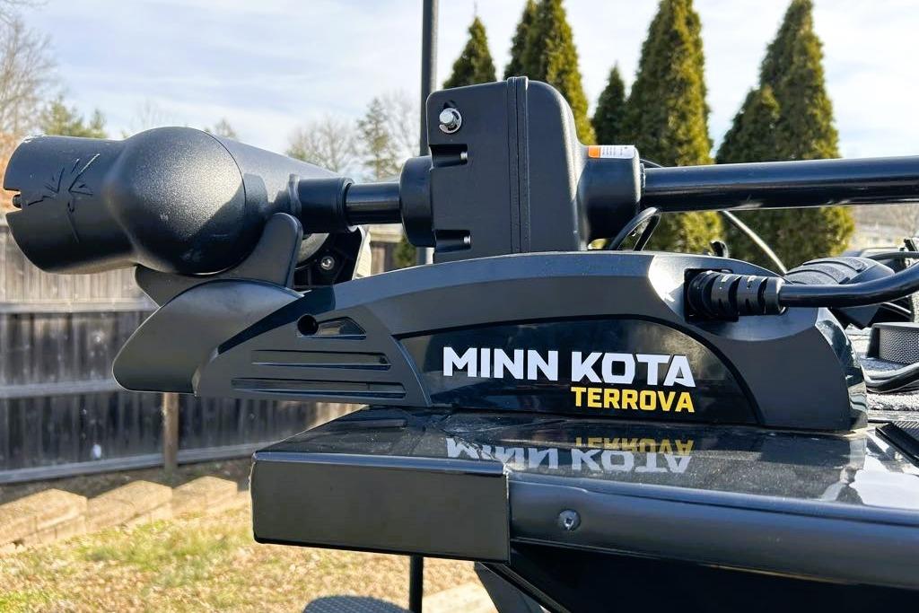 Minn Kota Terrova motor on 2026 Tracker Targa V-18 Combo boat.