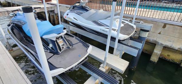 2011 Yamaha WaveRunner VX - 6