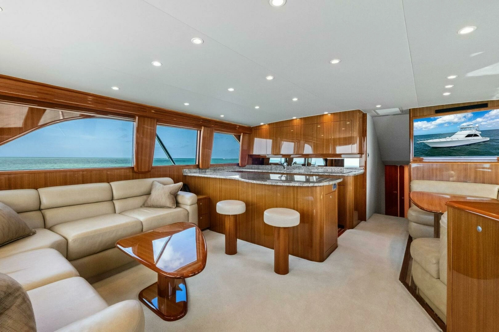 2008 Viking 64 Convertible - Image 4