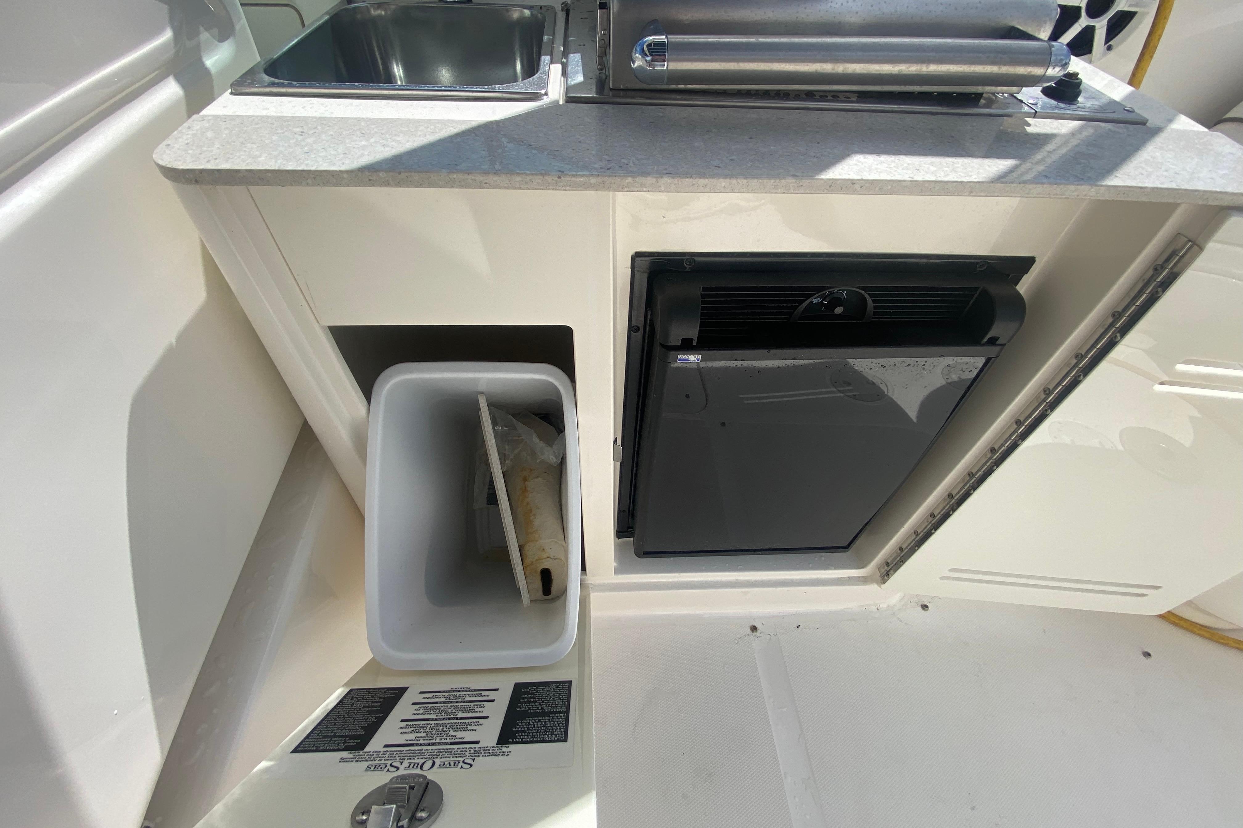 Trash Can Storage
