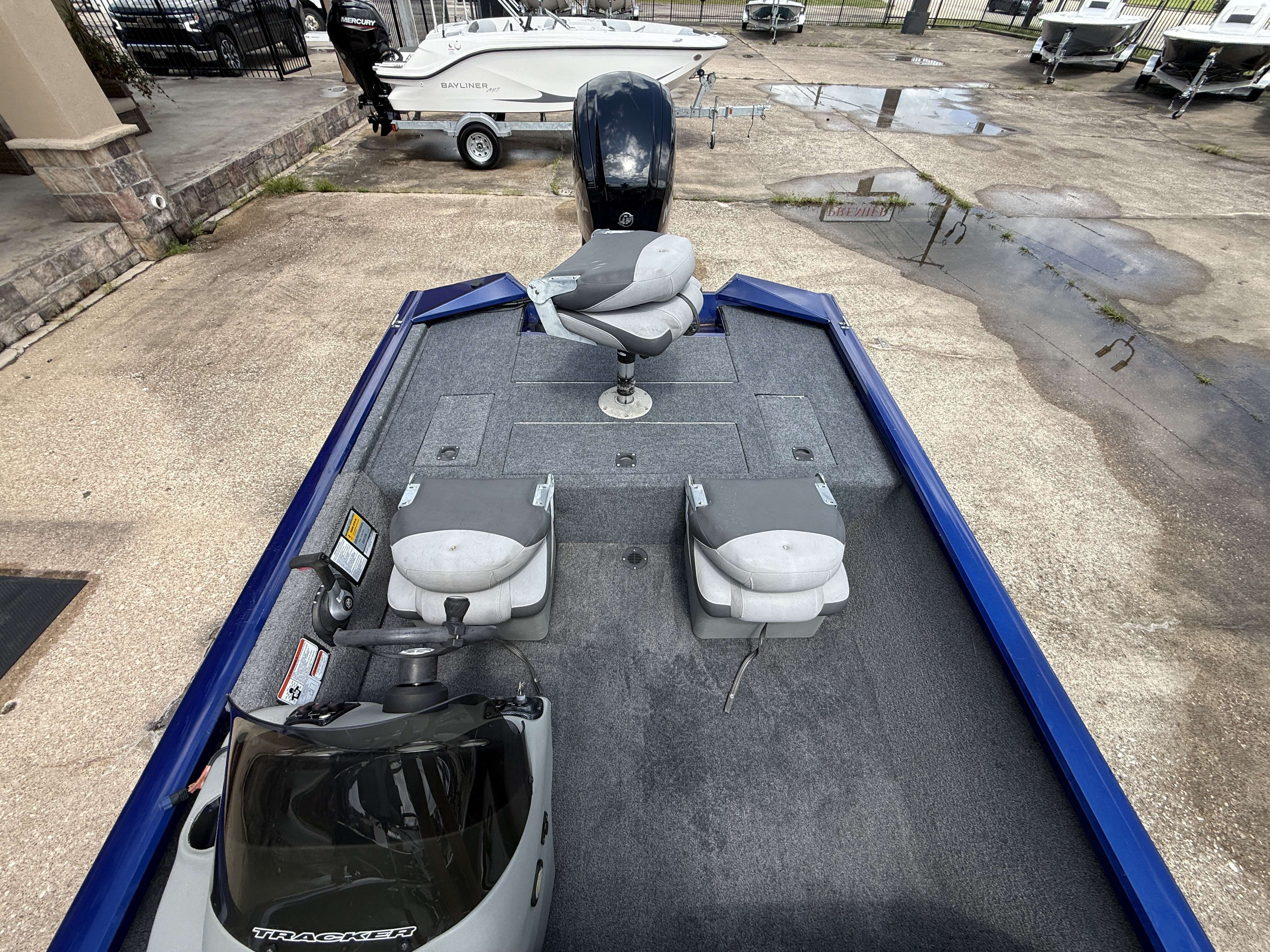 2015 Tracker PT175TF - 11