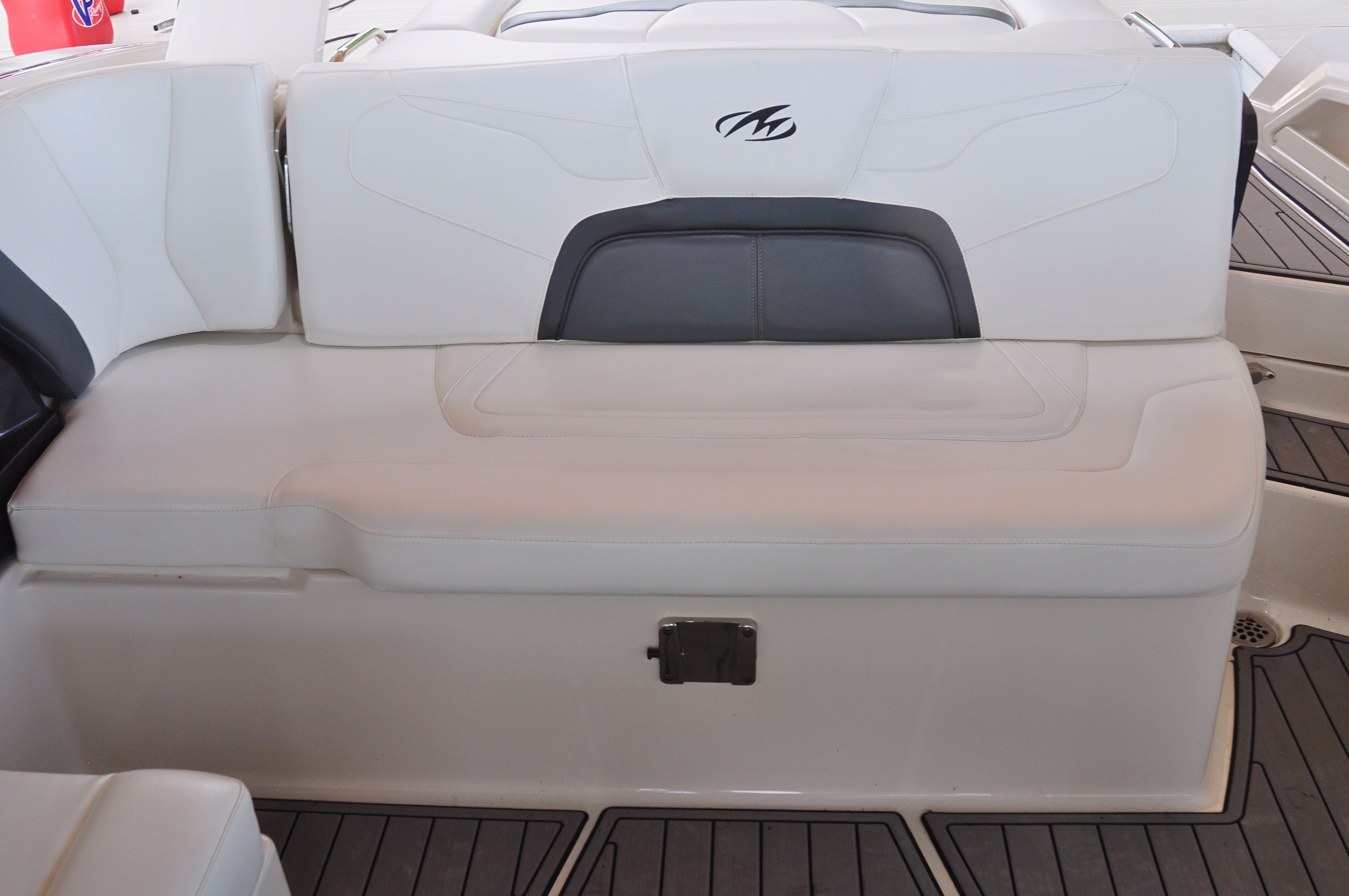 2014 Monterey 328SS Super Sport - 27