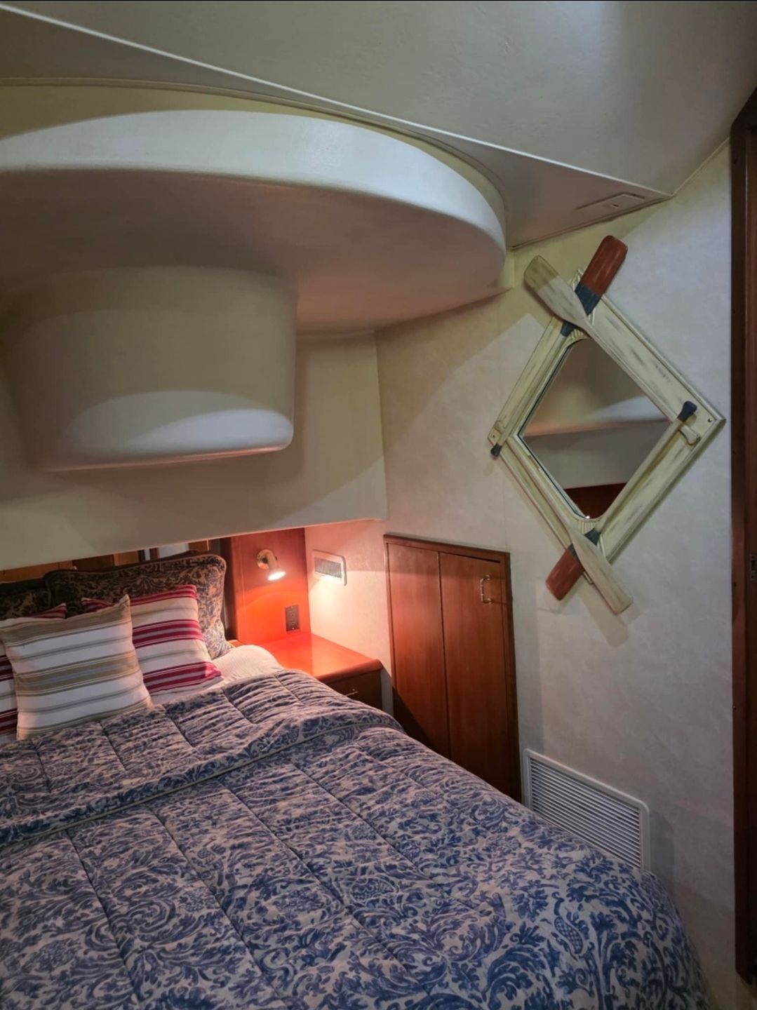 1998 Ocean Yachts SS40 - 37