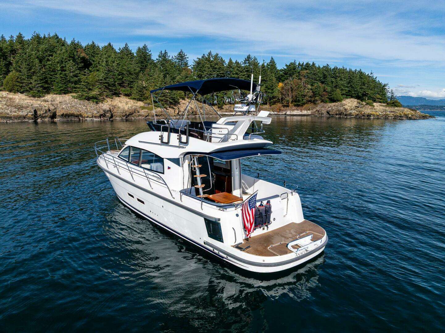 2023 Nimbus 405 Flybridge - Image 4