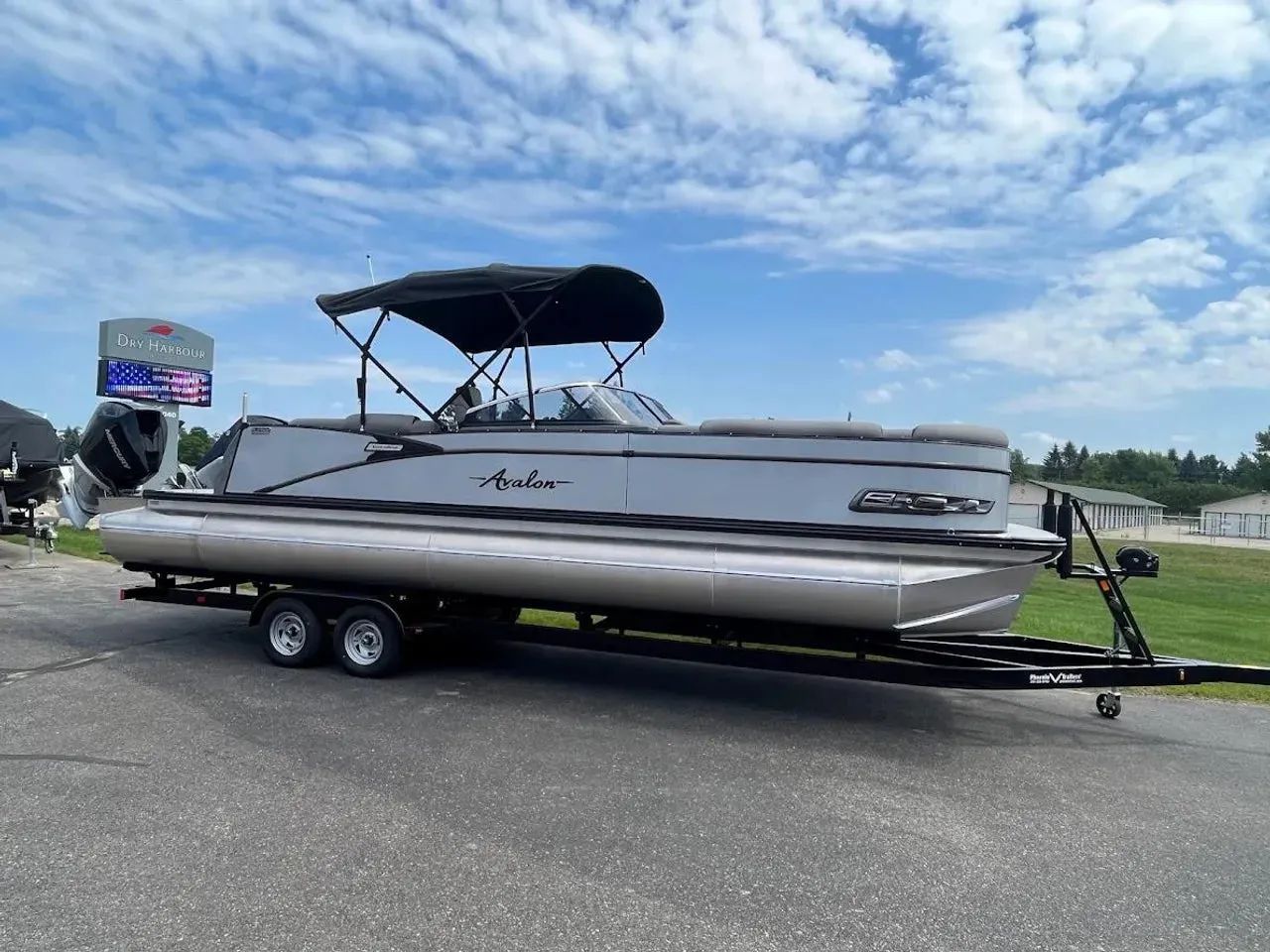 2023 Avalon Catalina Platinum 2785 ELW