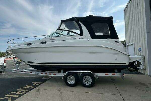 2004 Sea Ray