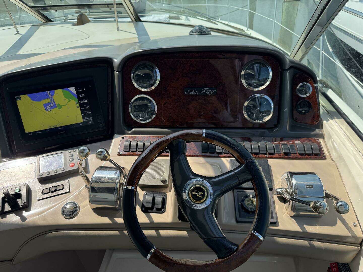 2003 Sea Ray 420 Sundancer - Image 19