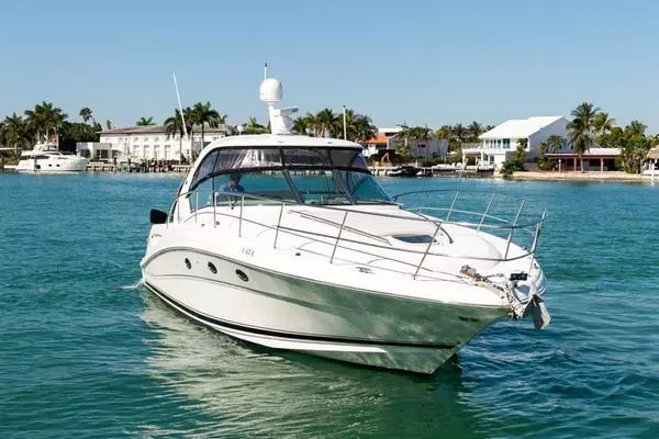 2004 Sea Ray 420 Sundancer